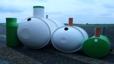 Eko-Dar: producent zbiorników na olej opałowy, zbiorniki na gnojówkę, zbiorniki na deszczówkę, transport zbiorników Mosina