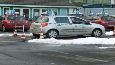 Ośrodek Szkolenia Kierowców Auto Plus: prawo jazdy kat.B, jazdy doszkalające, materiały szkoleniowe na prawo jazdy, nauka na prawo jazdy Gryfino