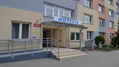 Hotelik ZSE Tczew: letni wypoczynek, młodzieżowy obóz językowy, pokoje gościnne do wynajęcia, sala konferencyjna, usługi cateringowe