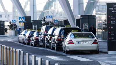 City Plus Neptun Taxi: odbiÃ³r z lotniska i dworcÃ³w, dorÄczanie kwiatÃ³w i prezentÃ³w, obsÅuga uroczystoÅci  GdaÅsk